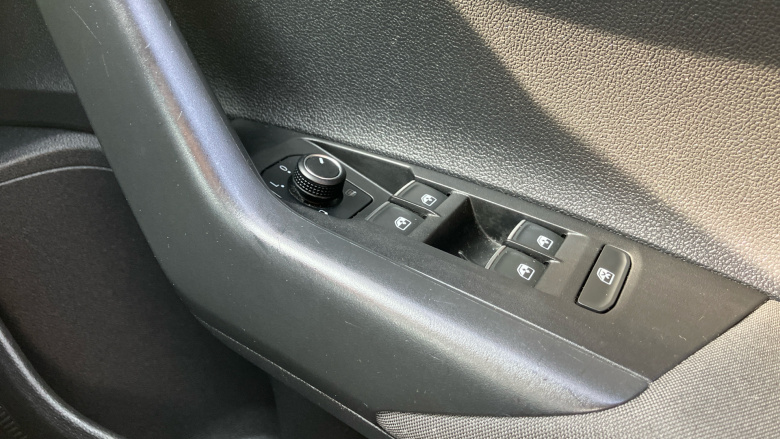 Volkswagen Polo 1.0 TSI 110 R-Line 5dr DSG Petrol Hatchback